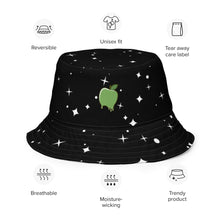 Reversible bucket hat