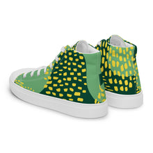 Men’s high top canvas shoes