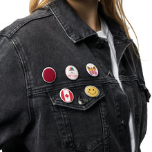 Set of pin buttons