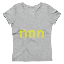 Women's fitted tee
