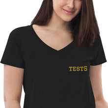 Women’s recycled v-neck t-shirt